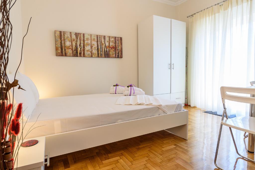 Charmy Petit Flat In Athens Apartment ภายนอก รูปภาพ